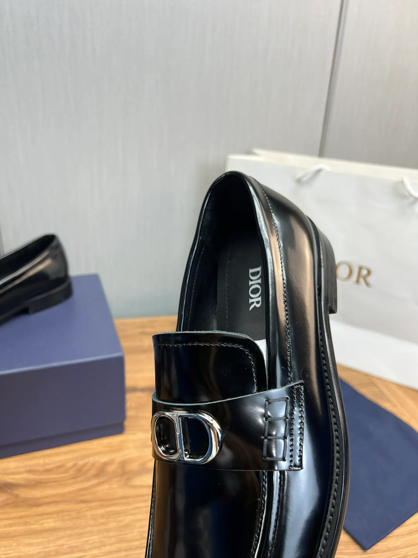 Men's men's shoes💰560💰 Dior men's business casual leather shoes👞all use imported original brand leather, just to create a more comfortable wearing experience, upper: original cowhide➕imported sheepskin lining, original non-slip and wear-resistant rubber outsole✔️36-45 (38.45 non-returnable)
